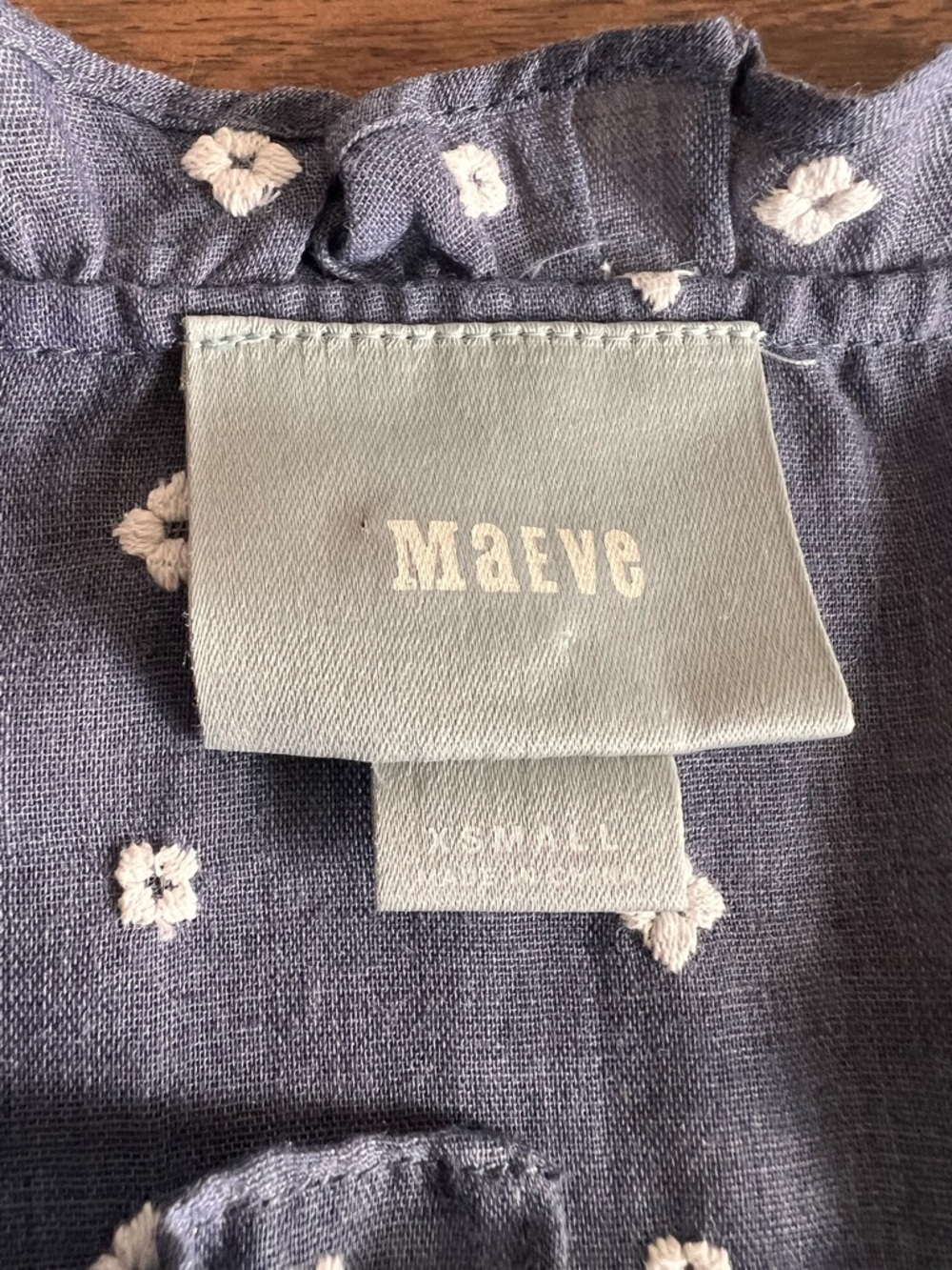 Maeve Anthropologie Boho Blouse XS Blue Embroidered Tassel Tie Top Small Flaw - Picture 2 of 10